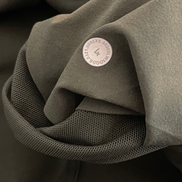 Lululemon Army Green High Rise Joggers Size 4 Stretch Athletic Drawstring - Picture 4 of 6